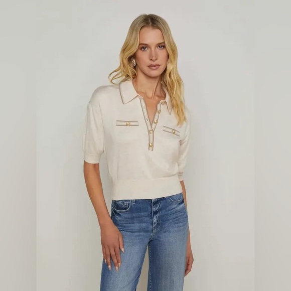 L'AGENCE Sweaters - L’AGENCE Masaki Cropped Shortsleeve Sweater - Parchment/Cappuccino Gold, size M
